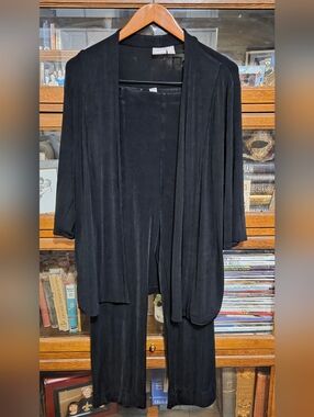 Travelers By Chico's Black Open-Front Draped Cardigan / Set
